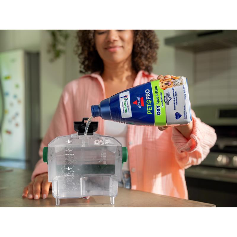 Bissell Little Green Pet Pro Bagless Carpet Cleaner 3 amps Standard Multicolored
