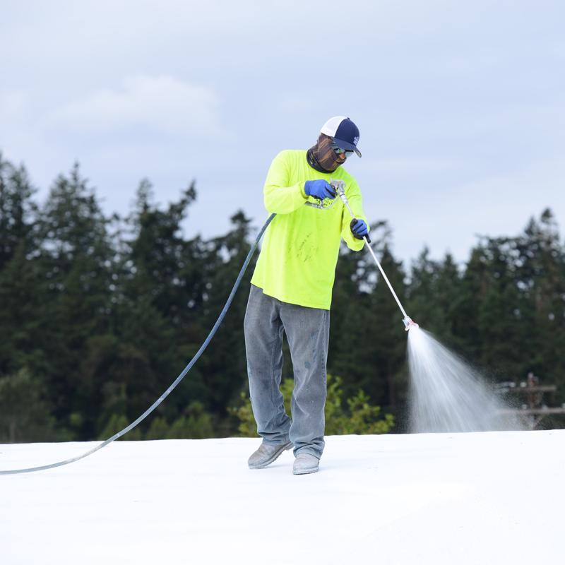 AMES Maximum Stretch Bright White Acrylic Elastomeric Roof Coating