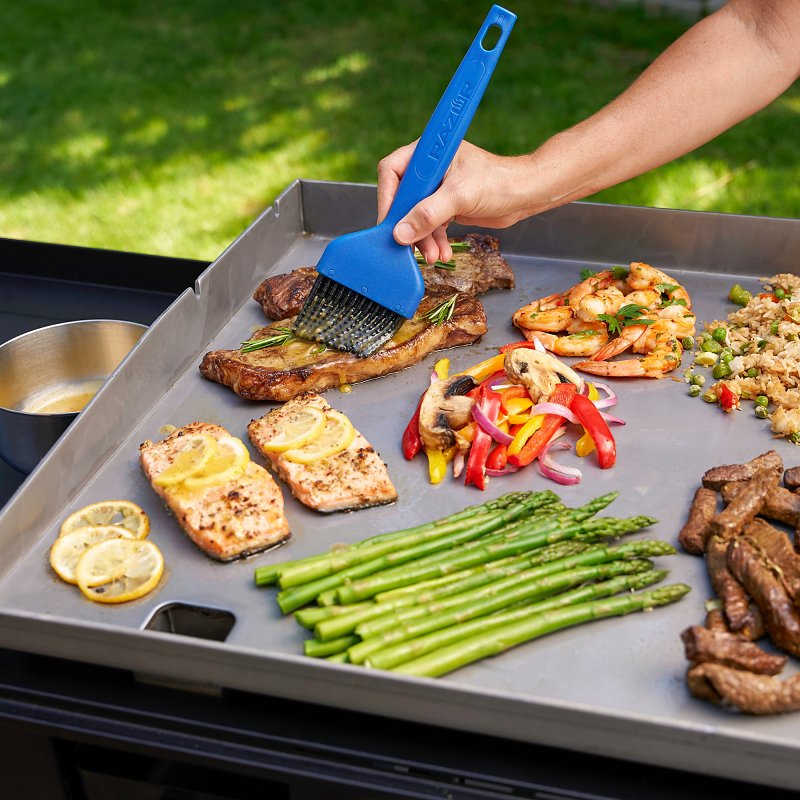 Mr. BAR-B-Q 08814RZ Extra-Wide Basting Brush, Silicone Bristle, Plastic Handle, 10.35 in OAL