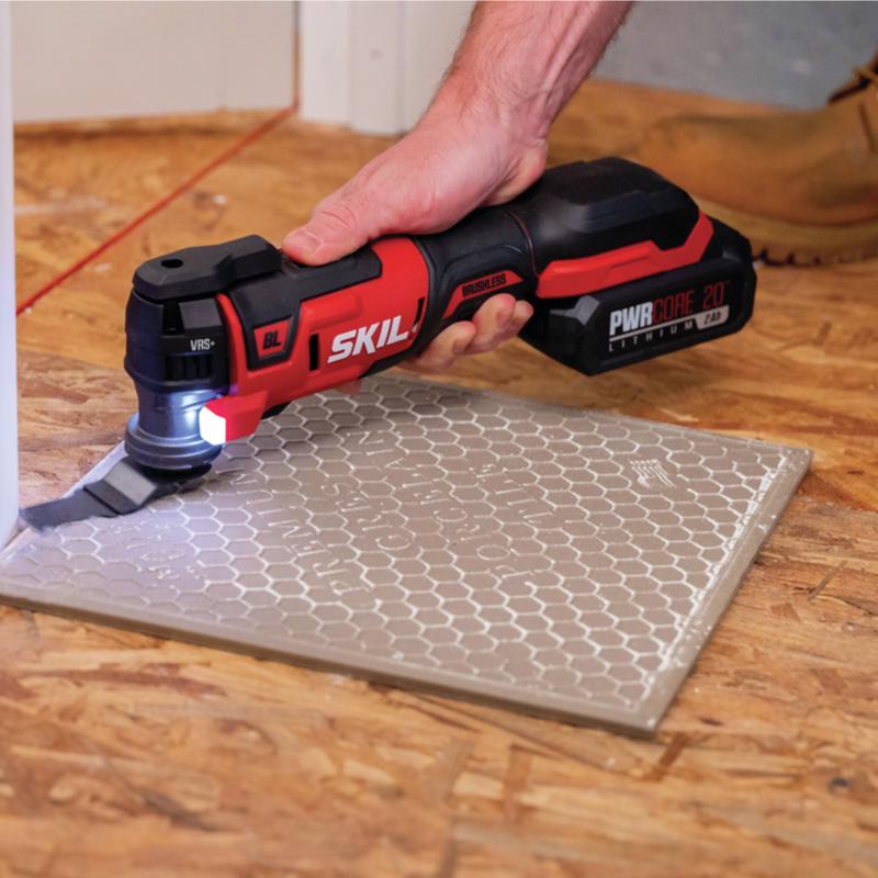 SKIL 20V PWR CORE 20 Cordless Oscillating Multi-Tool Kit (Battery & Charger)