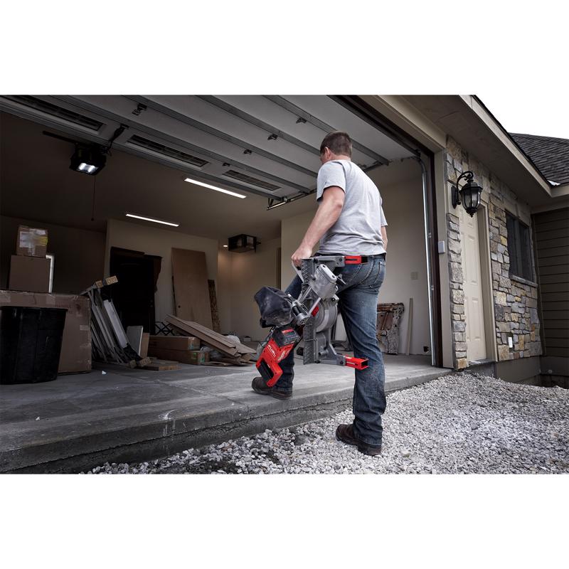 Milwaukee 18V M18 Fual 7-1/4 in. Cordless Brushless Compound Miter Saw Kit (Battery & Charger)