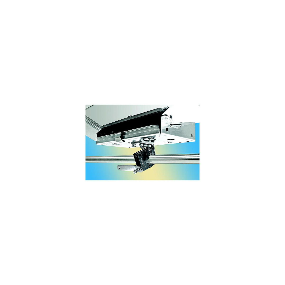 Magma ″Single″ Horizontal Round Rail (SD) Mount For 12″ x 18″ Or Smaller Rectangular Grills and Single Mount Tables