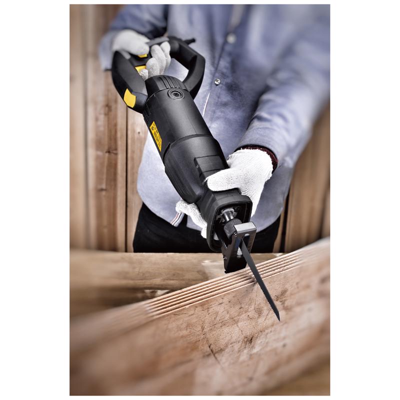 Steel Grip 7.3 amps Corded Brushed Reciprocating Saw