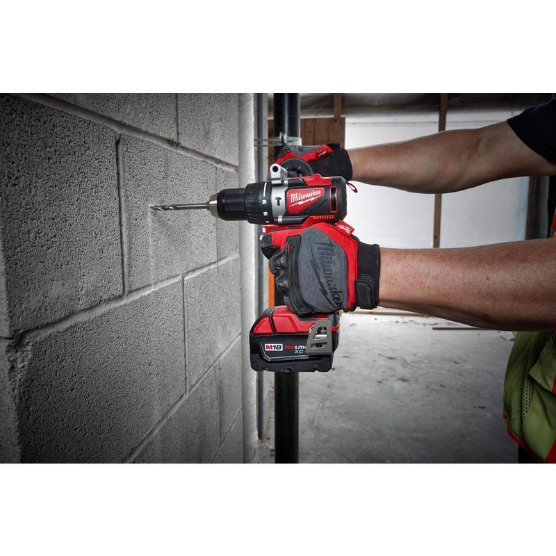 Milwaukee M18 1/2 in. Brushless Cordless Hammer Drill Kit (Battery & Charger)