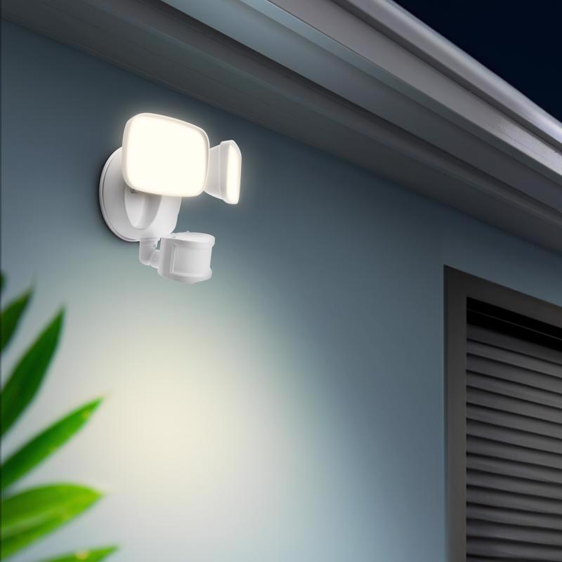 Feit LED Motion-Sensing Hardwired LED White Security Floodlight