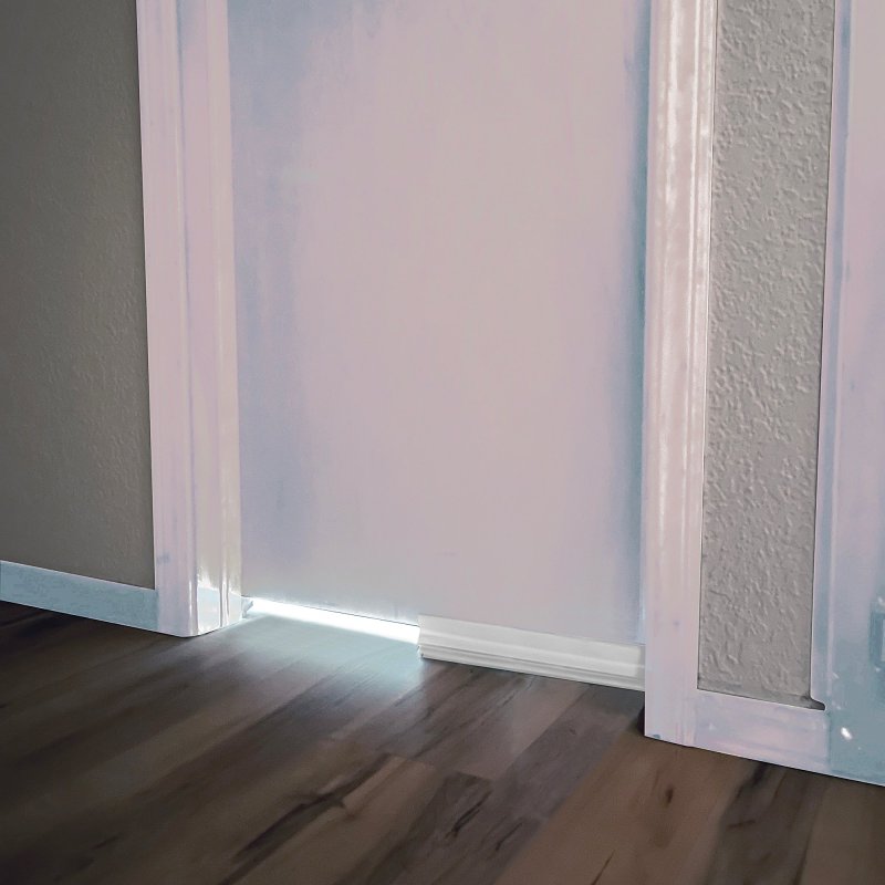 M-D 43398 Door Bottom, 1-1/8 in L, 1-3/4 in W, 32 in H, Vinyl