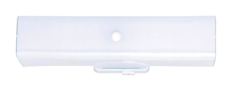 Westinghouse White 2 lights Incandescent Bathroom Channel Fixture Wall Mount