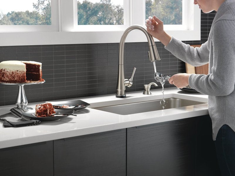Delta Corwin Series 19856TZ-SPSD-DST Pull-Down Kitchen Faucet, 1.8 gpm, 1-Faucet Handle, 1, 3-Faucet Hole, ADA Compliant