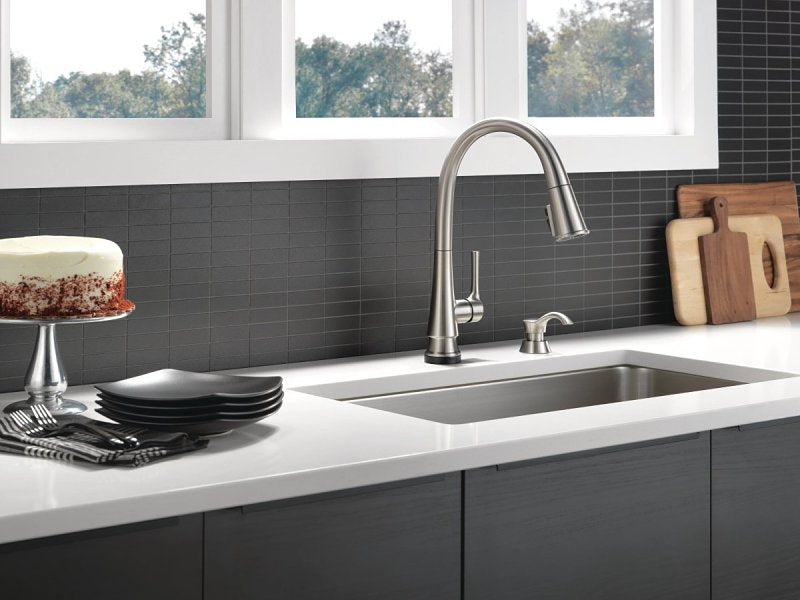 Delta Corwin Series 19856TZ-SPSD-DST Pull-Down Kitchen Faucet, 1.8 gpm, 1-Faucet Handle, 1, 3-Faucet Hole, ADA Compliant
