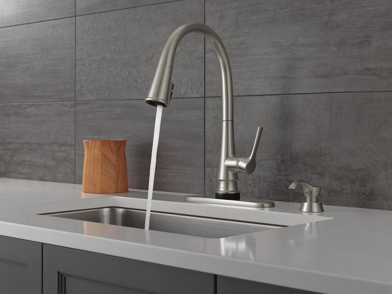 Delta Corwin Series 19856TZ-SPSD-DST Pull-Down Kitchen Faucet, 1.8 gpm, 1-Faucet Handle, 1, 3-Faucet Hole, ADA Compliant