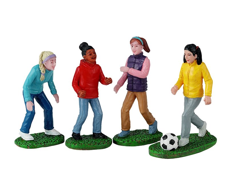 LIC LTD A2385 Christmas Type 4 Figurine, Harvest Crossing, Pack of 36