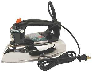 Black+Decker F67E-2 Steam Iron, 1100 W, Aluminum, Black