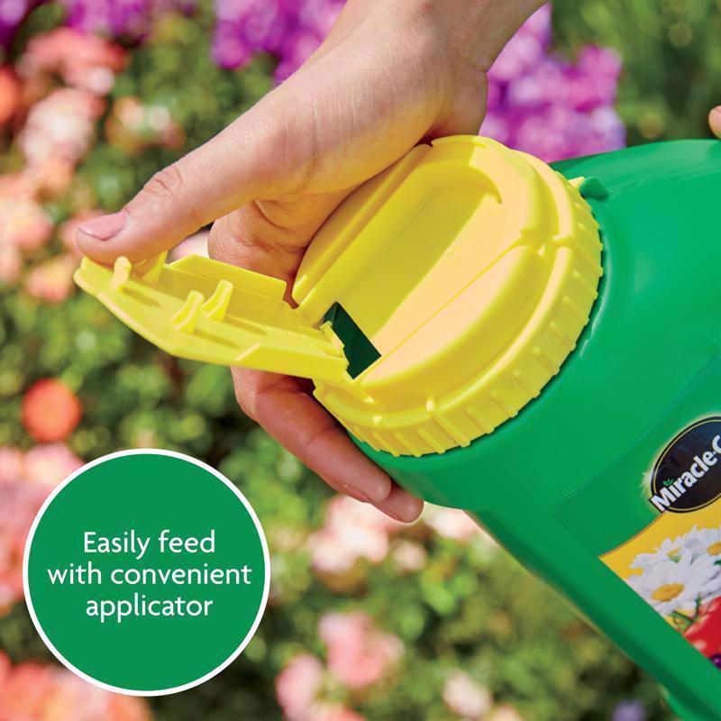 Miracle-Gro Shake 'n Feed Granules Plant Food 4.5 lb