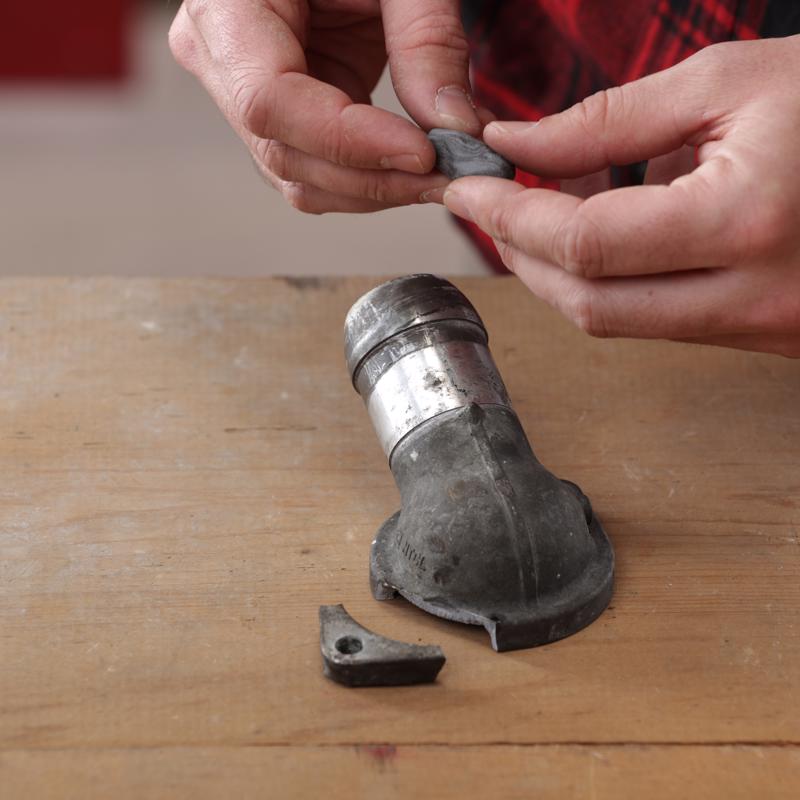 J-B Weld Steel Stik High Strength Automotive Epoxy Putty 2 oz