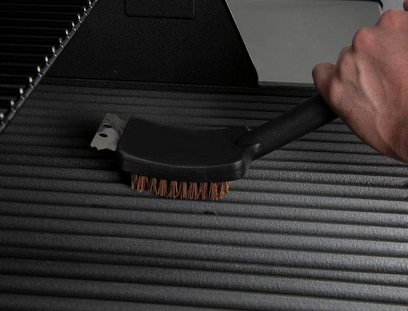 GrillPro 77618 Grill Brush, Palmyra Bristle, Resin/Steel Handle, 17 in L