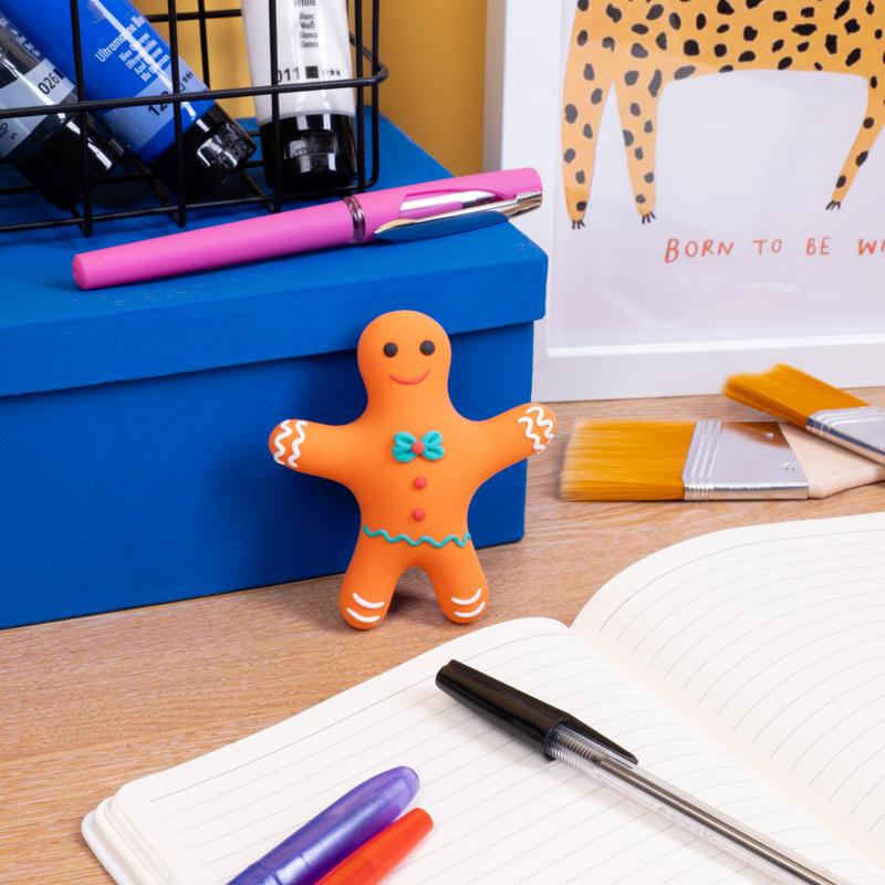 Fizz Make Your Own Gingerbread Man Dough Craft Set Brown, Pack of 6