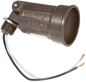 Hubbell 5606-7 Lamp Holder, Adjustable, Weatherproof, 5 in L x 2.094 in W x 2.094 in H Dimensions, 120 V, Bronze