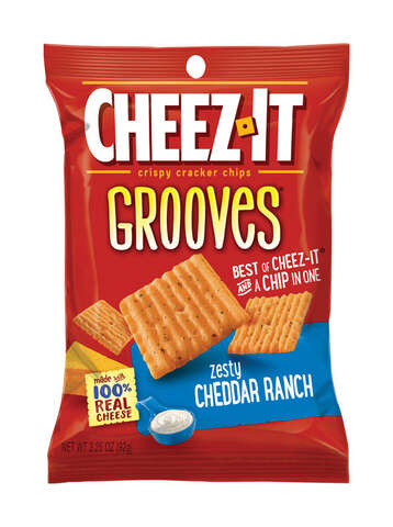 Cheez-It Grooves Zesty Cheddar Ranch Crackers 3.25 oz Pegged, Pack of 6