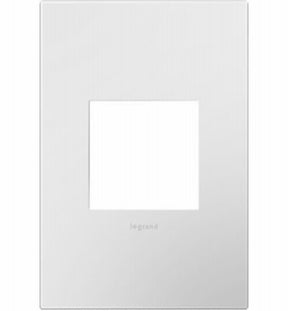 Legrand adorne Series AWP1G2WH6 Wallplate, 5.13 in L, 3.45 in W, 1-Gang, Plastic, White