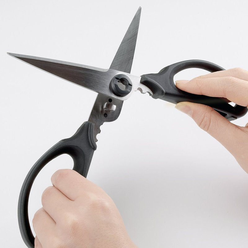Good Grips 1072121 Kitchen and Herb Scissors, Stainless Steel Blade, Plastic Handle, Black, 8-3/4 in OAL