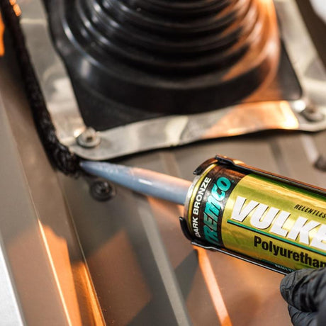 Vulkem 116 Dark Bronze Polyurethane Window and Door Caulk Sealant 10.1 fl. oz., Pack of 12