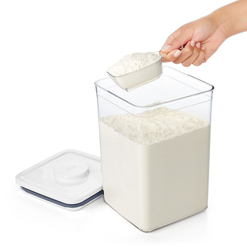 Good Grips 11235200 Scoop, 4.4 qt Volume, 5-1/2 in L, Plastic