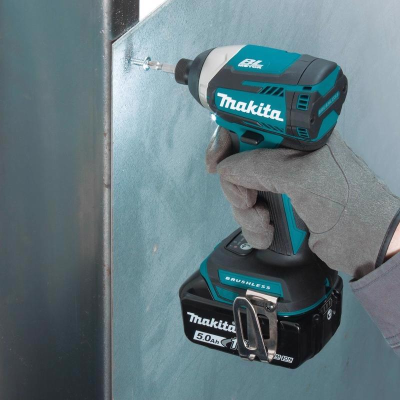 Makita 18V LXT 1/4 in. Cordless Brushless 3-Speed Impact Driver Kit (Battery & Charger)