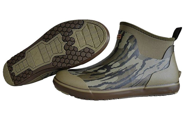 Muddy DV8 Series DCKBT-MOB-11D Deck Boots, 11, D W, Mossy Oak Bottomland, Neoprene Upper