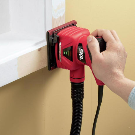 SKIL Corded 2 amps 1/4 Sheet Sander