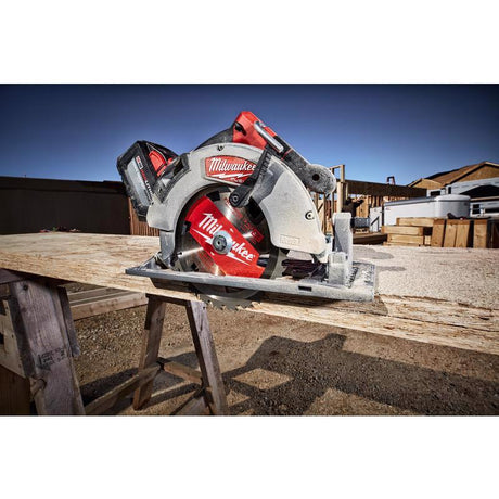 Milwaukee 2732-21HD Circular Saw Kit, Battery Included, 18 V, 12 Ah, 7-1/4 in Dia Blade, 50 deg Bevel