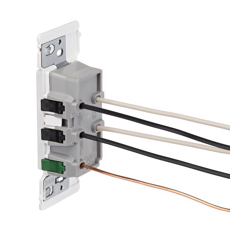 Leviton Lever Edge 15 amps 125 V White Tamper Resistant Outlet 5-15R 1 pk