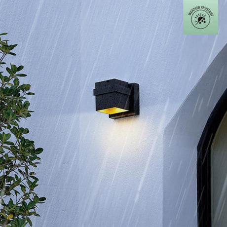 Globe Electric 1-Light Matte Black Petite Structure Wall Sconce