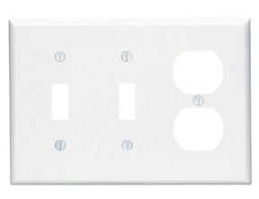Leviton White 3 gang Plastic Duplex/Toggle Wall Plate 1 pk