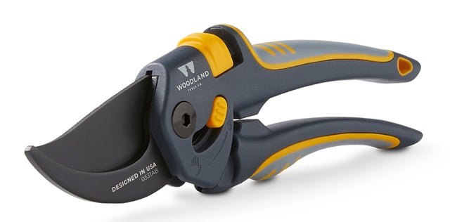 Woodland Tools Co MaxForce 05-2005-100 Super Duty Pruner, 3/4 in Cutting Capacity, HCS Blade, Bypass Blade