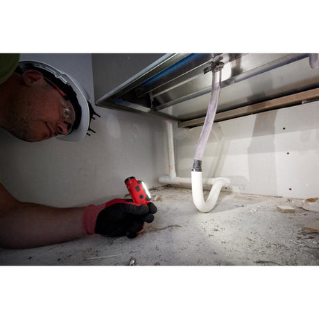 Milwaukee Redlithium 600 lm Black/Red LED Head Lamp