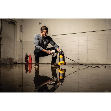 DeWalt 1/3 HP 3600 gph Aluminum Switchless Switch Bottom AC Submersible Utility Pump