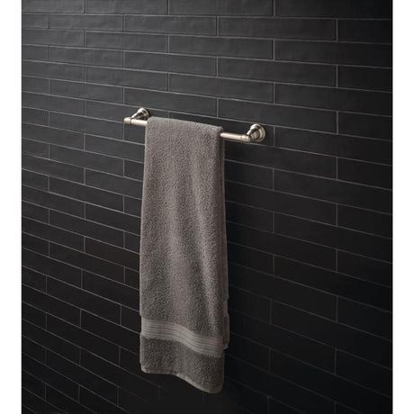 OakBrook Collection Brushed Nickel Towel Bar 18 in. L Die Cast Zinc