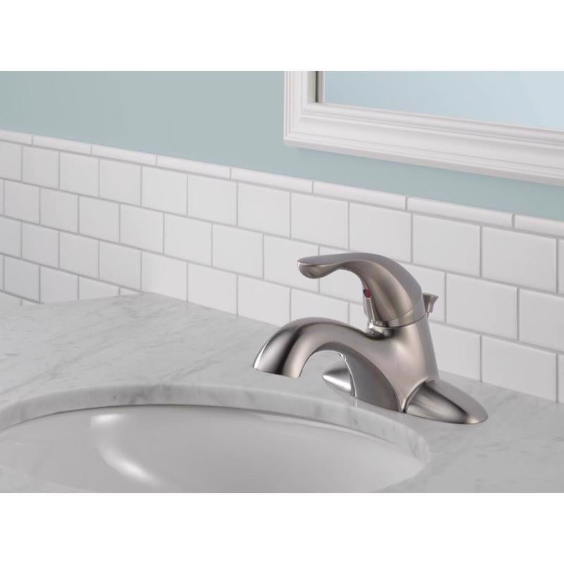 Delta Classic Stainless Steel Traditional Bathroom Faucet 4 in.