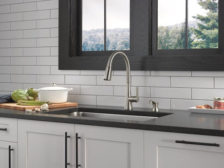 Delta Greydon Series 19826Z-SPSD-DST Pull-Down Kitchen Faucet, 1.8 gpm, 1-Faucet Handle, 1, 2, 3, 4-Faucet Hole