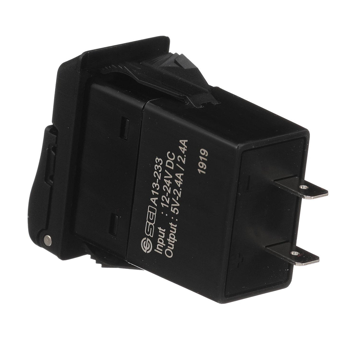 Seachoice 15079 Dual Socket USB with Voltmeter