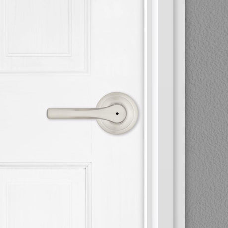 Kwikset Henley Satin Nickel Privacy Lever