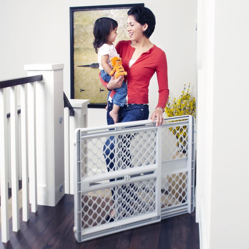 North States Gray 26 in. H X 26-42 in. W Plastic Child Safety Gate