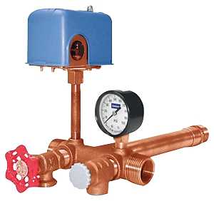 Simmons 709SBTP Tank Tee Package, Tank leg L10 in, female tapping 3/4 in, male tapping 1 in, 400 psi