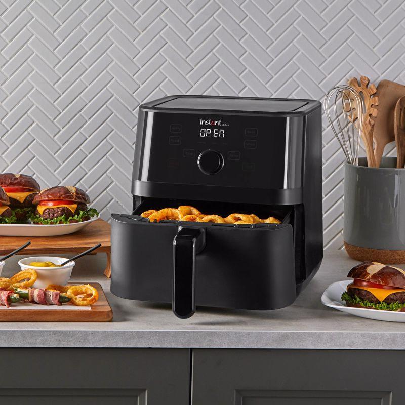 Instant Vortex Black 5.7 qt Digital Air Fryer