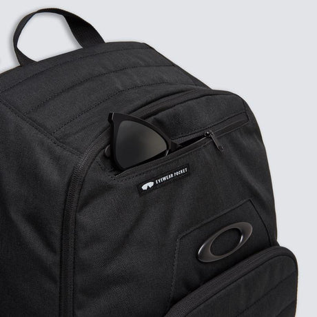 Oakley Enduro Black Backpack 18.5 in. H X 12.6 in. W