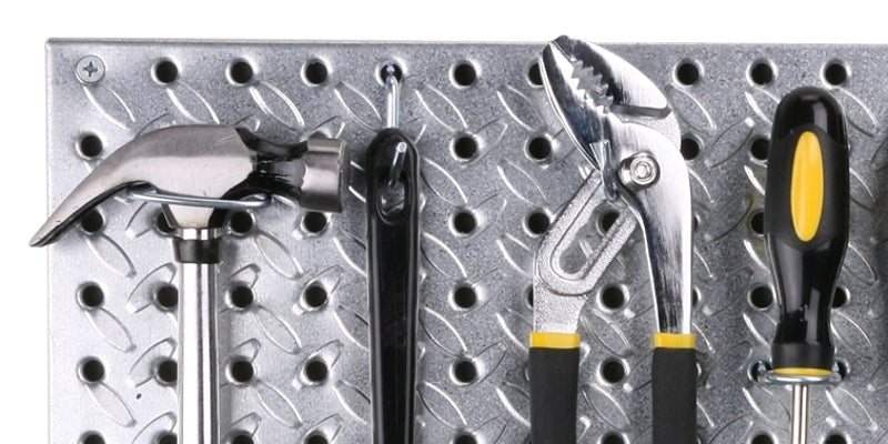 Knape & Vogt 0204-1632 Series Pegboard, 32 in OAD, 16 in OAH, Steel