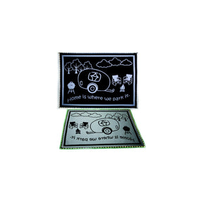 Mings Mark LRVH8111 Reversible Mat w/110V LED Lights, 8' x 11', Black/White