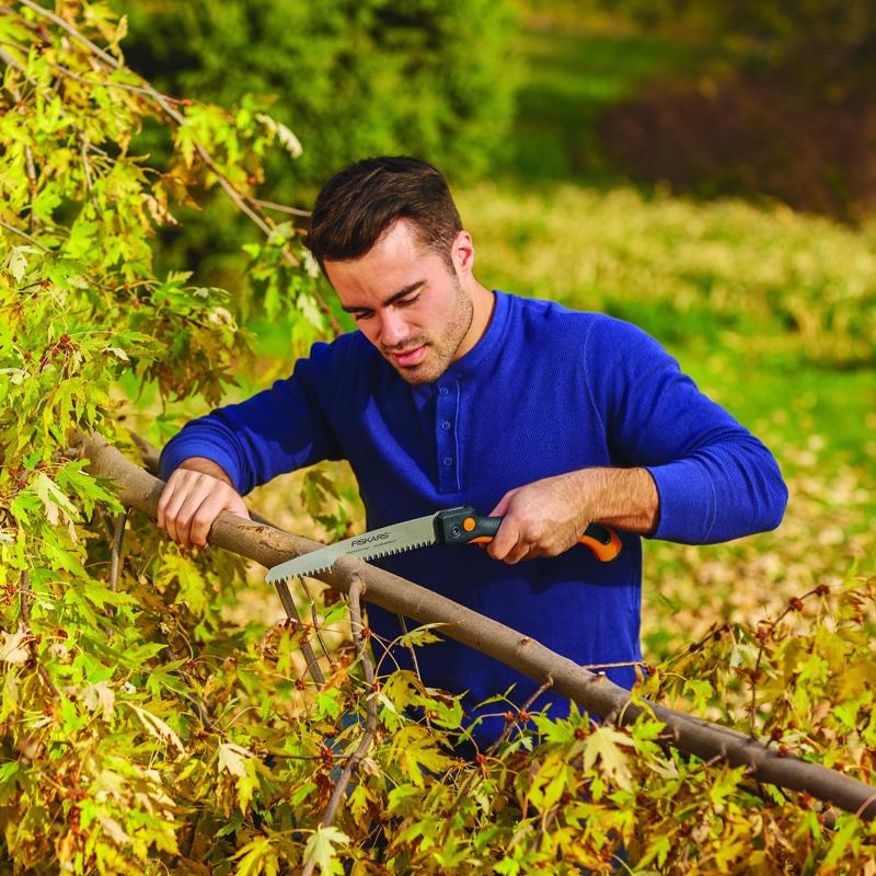 Fiskars 10 in. Stainless Steel Pruning Saw 1 pc