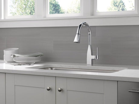 Peerless Xander Series P7919LF-1.0 Pull-Down Kitchen Faucet, 1 gpm, 1-Handle, 1, 3-Faucet Hole, Zinc, Chrome