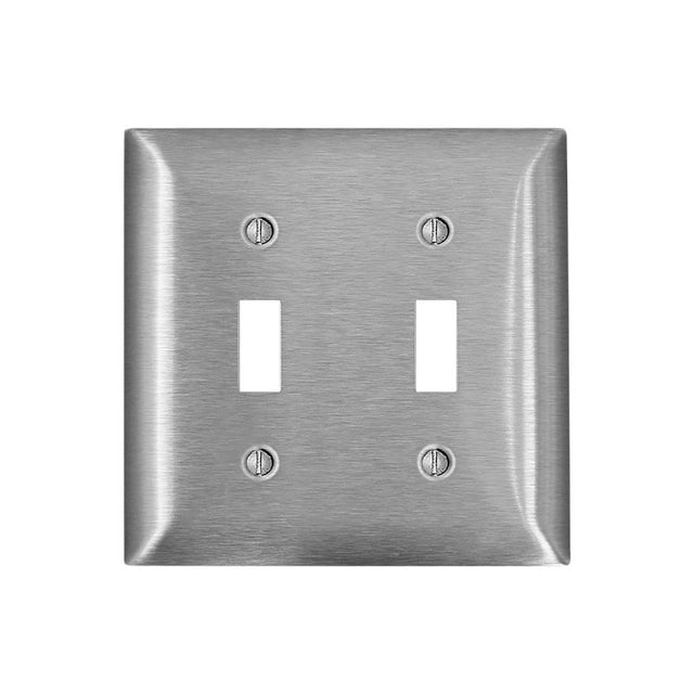 Leviton Lever Edge ECBR2-W Commercial-Grade Duplex Receptacle/Outlet, 2-Pole, 20 A, 125 VAC, NEMA: NEMA 5-20R, White